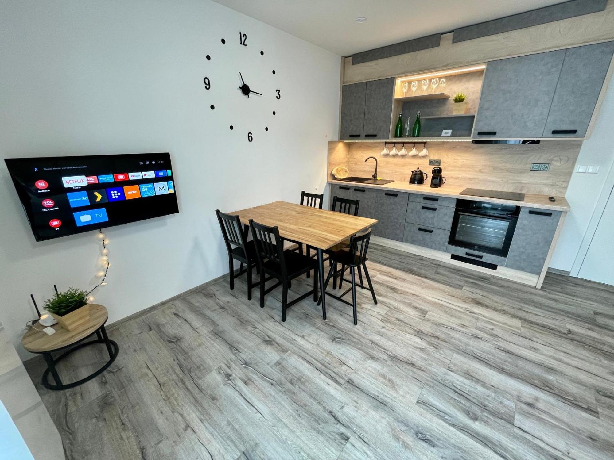 Apartman Pod Sneznikem Dolni Morava Bagian luar foto